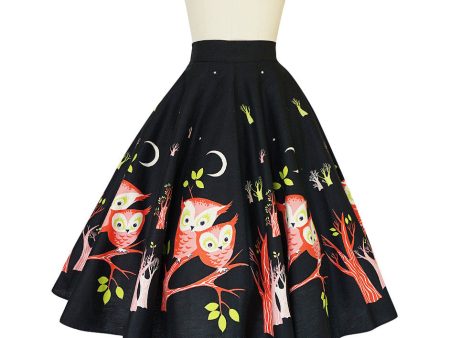 Wonderful 1950s Arts & Crafts Owl Print Cotton Circle Skirt For Sale